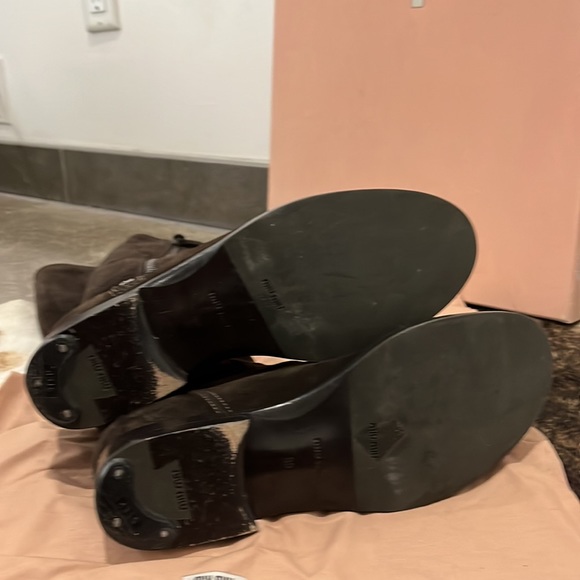 Miu Miu brown suede boots. - Picture 3 of 3